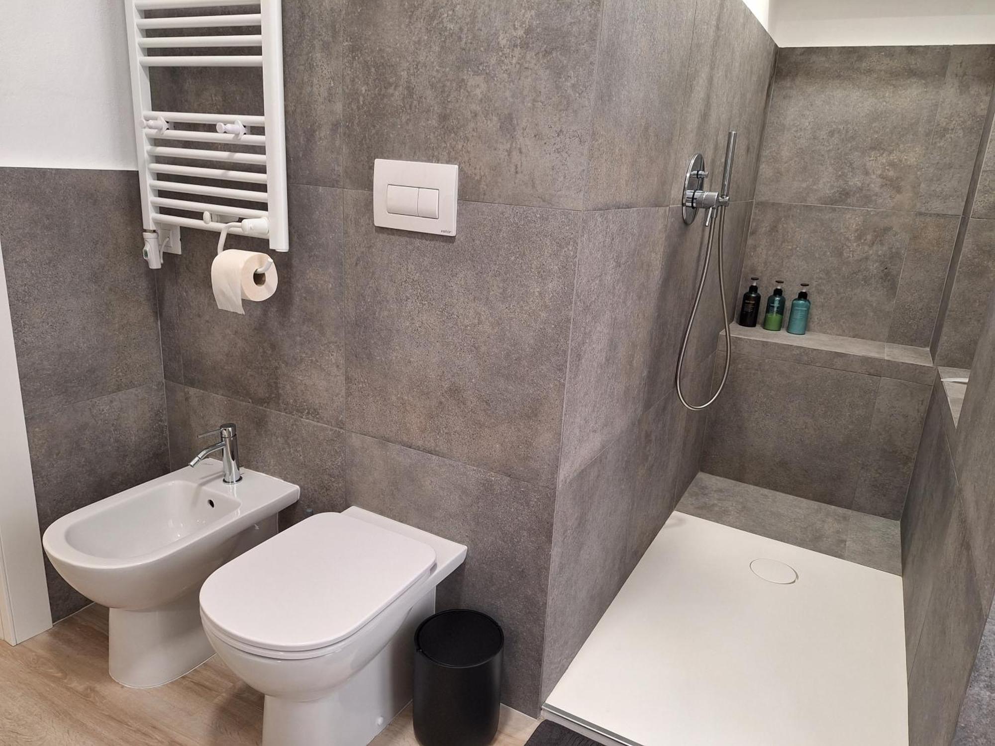 Fantoni Guest House Бергамо Екстериор снимка